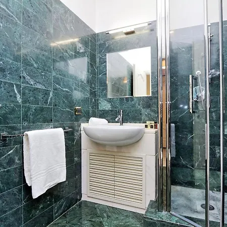 Romeasyoulike - Spagna Experience 20 Daire *